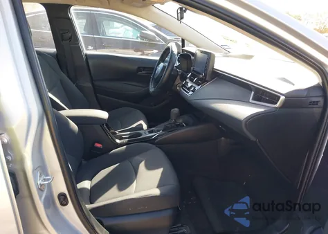 2022 Toyota Corolla Le z USA, uszkodzony, nr VIN 5YFEPMAE4NP348027